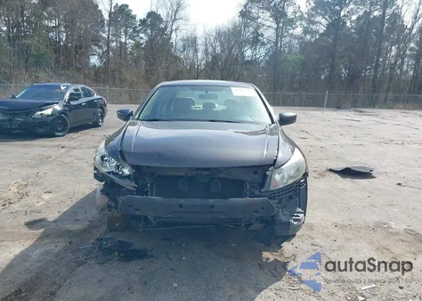 2011 Honda Accord 3.5 Ex-L из США, поврежденный, VIN 1HGCP3F88BA005162